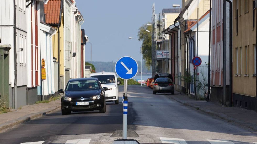 Omstridd gata. Trafiksituationen på Hamngatan i Västervik har debatterats i decennier.