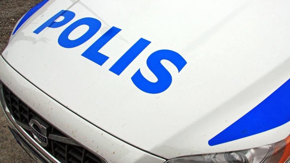 En 12-årig pojke blev slagen av ett ungdomsgäng.