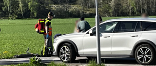 Tonåring förd till sjukhus efter olycka vid övergångsställe