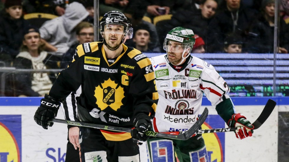 Jimmie Ericsson och Joel Lundqvist i ett SHL-möte för några år sedan.