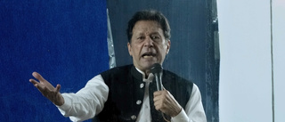 Pakistan: Khan beviljas borgen