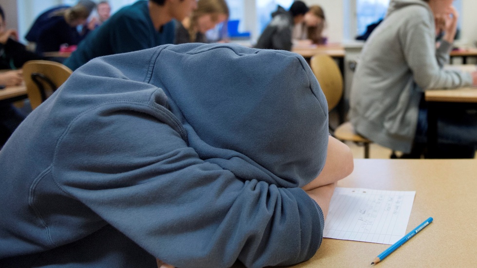 Regeringen satsar miljardbelopp på att stärka rättsväsendet, men endast en rännil av statens budget går till det brottsförebyggande arbetet i kommunerna. Även vänsterstyret i Uppsala kommun måste göra mer för att förebygga att fler barn dras in i gängen, skriver Ehsan Nasari (C).