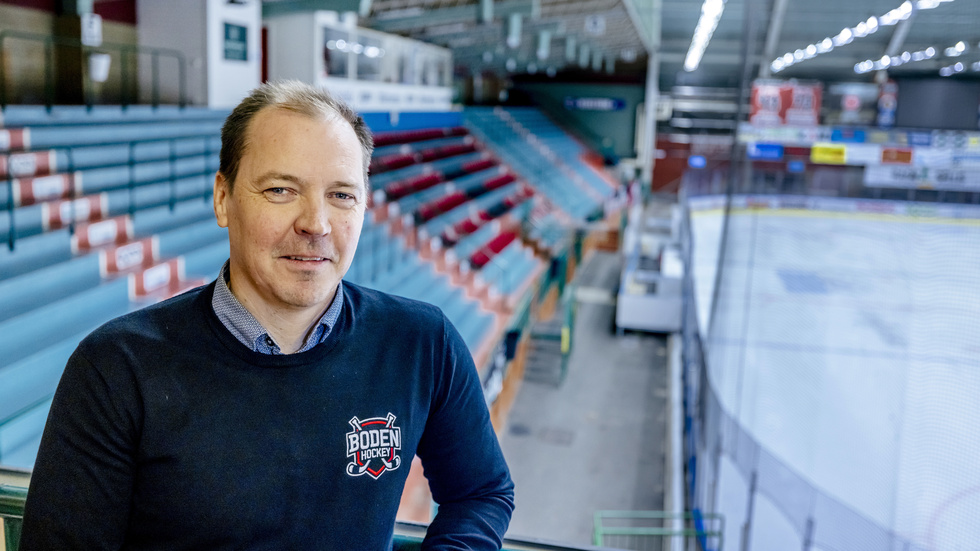 Markus Sammeli, ordförande i Bodens HF, förklarar att föreningen nu måste in i föreningen hockeyettan. "Det är det eller spela i tvåan".