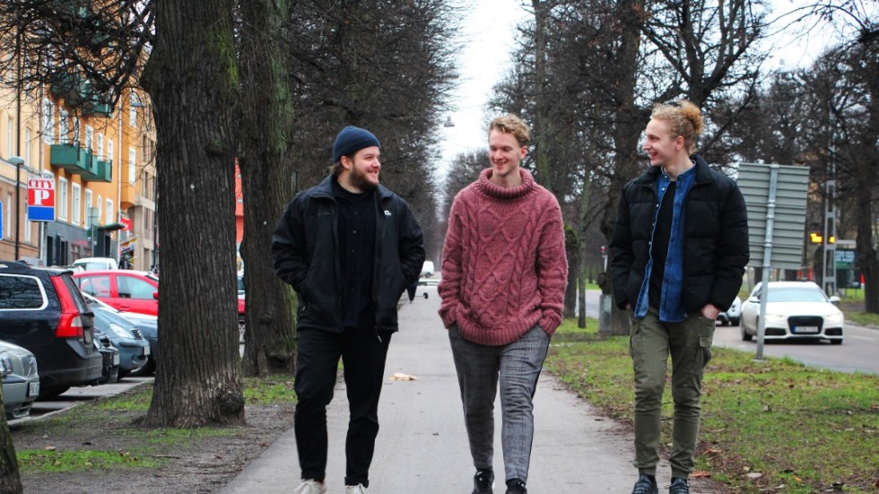 "Lost in the Sky" är Kojan Films första "riktiga" spelfilm. Med statliga pengar i ryggen kan man färdigställa projektet. I Kojan ingår, från vänster, Carl Lohman, Simon Öster och Kevin Gullberg.