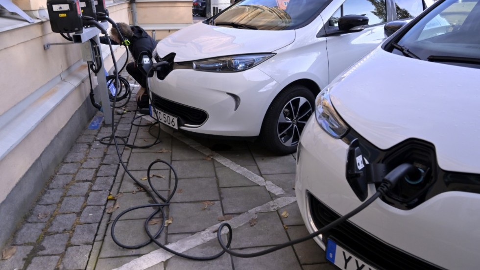 Hur miljövänlig är egentligen elbilen? Skriver signaturen "Undrar".


