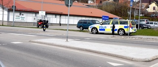 Kvinna till sjukhus efter påkörning