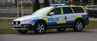 Polisen efterlyser ägare till ett par bruna kängor