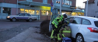 Bilen rusade mitt i centrum