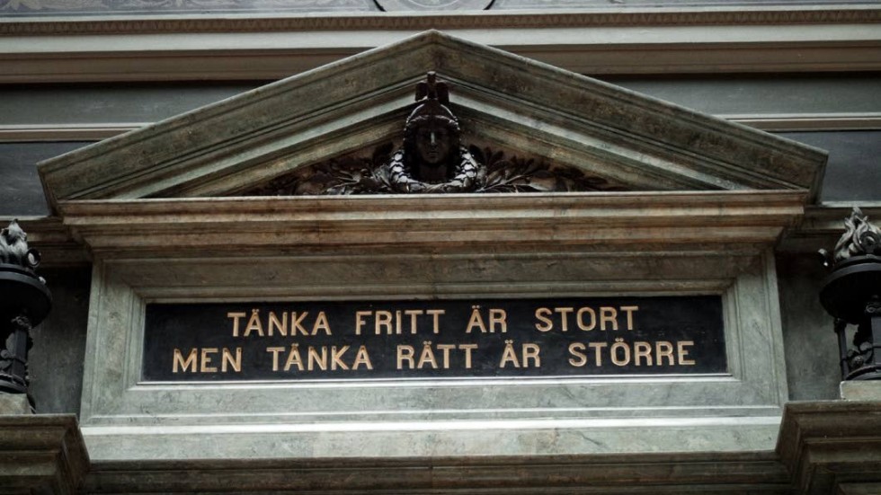 Tänkte han rätt? Utbildningsminister Mats Persson (L) har all anledning att fundera över Uppsala universitets klassiska devis.