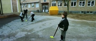 Personaltät skolmiljö viktigare än hårdare straff