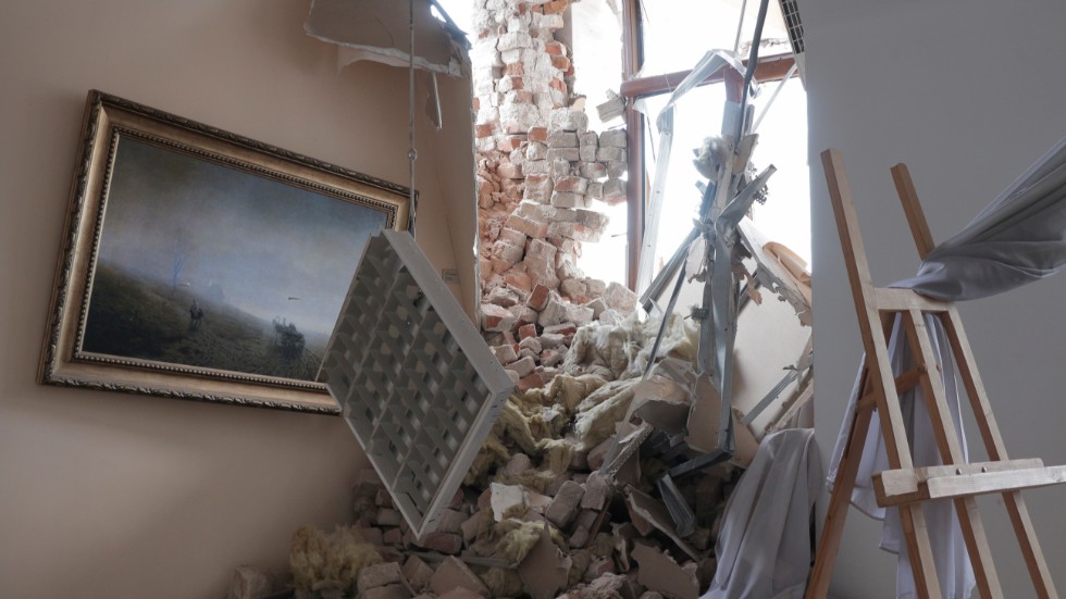 En tavla av den grekisk-ryske landskapsmålaren Archip Kuindzji ska ha stulits från det bombade Kuindzji-museet i Mariupol. Arkivbild.