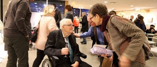 Välbesökt vernissage på Harald Norrby-utställning