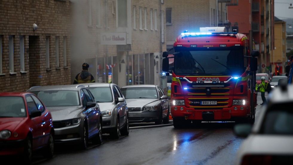 Räddningstjänsten ventilerade stora volymer rök efter branden.