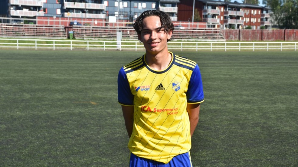 Oliver Eriksson gjorde två mål mot Älvsby i Liras 7–0 seger. 