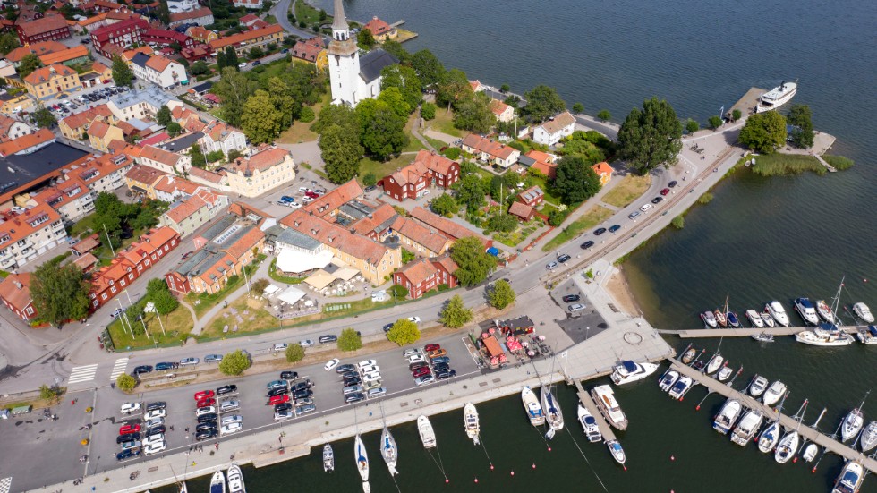 Man skall inte sitta i Strängnäs och fatta beslut om Mariefred, utan att som tycks, inte ha varit på plats, eller tillfrågat de boende, skriver signaturen "Janne".