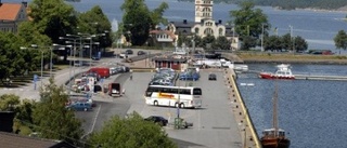 Oro kring kommunens planer för Skeppsbron i Västervik