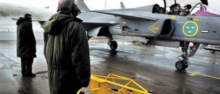 F 21 får tre nya Jas Gripen-plan