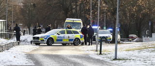 Knivdåd på skola utanför Stockholm – en gripen