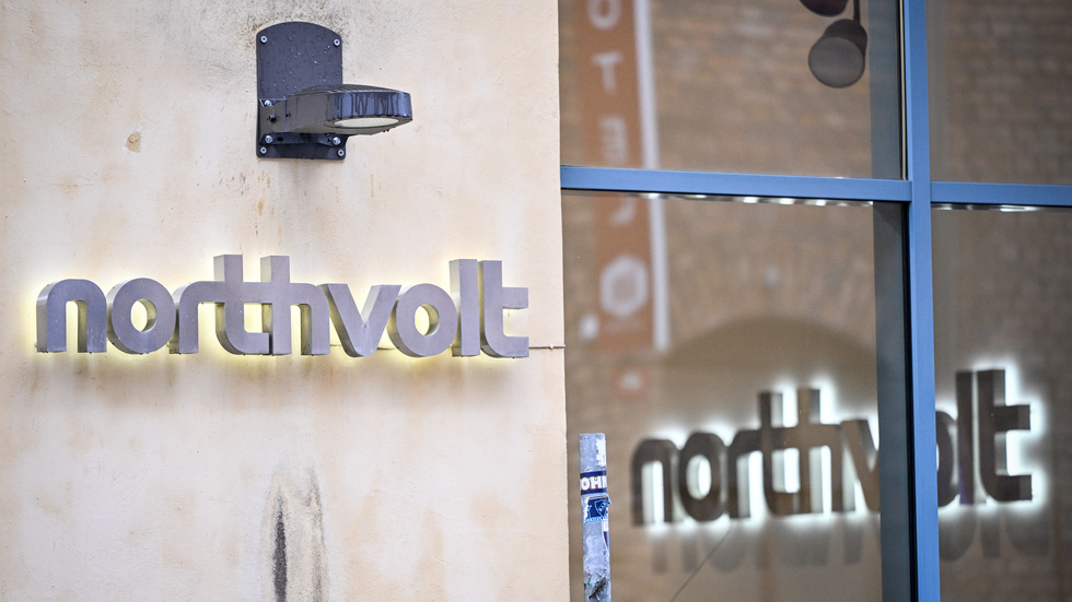 Northvolt lovar att betala ut försenade löner. Arkivbild.