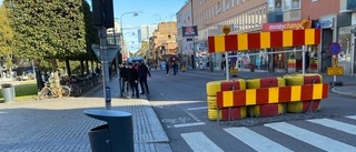 Därför har centrala gatan i Linköping spärrats av