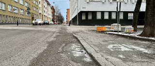 Nytt grävprojekt på gång i city – korsning grävs upp