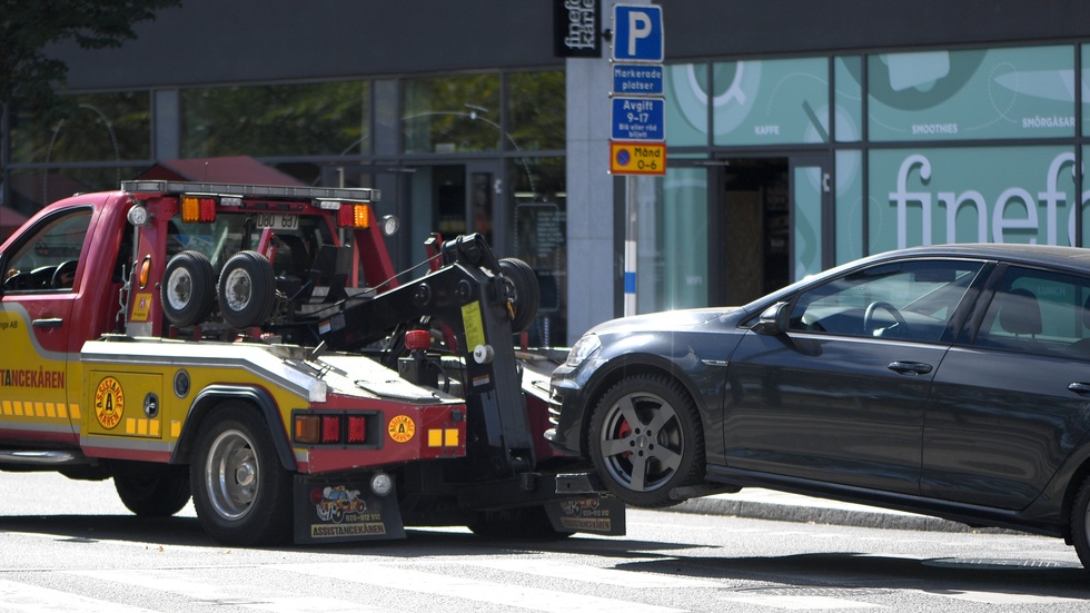 En skuldsatt Enköpingsbo blev av med bilen. (Bilden är en genrebild.)