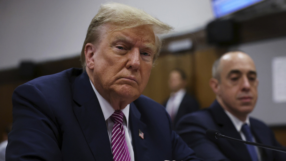 Donald Trump i Manhattan criminal court i New York, Spencer Platt/Pool Photo via AP