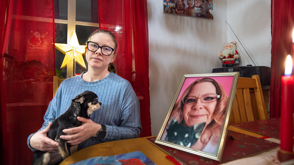 Hunden Donna, 4 år är av rasen Chihuahua och var mammans lilla älskling. Nu bor Donna hons dottern Therese.