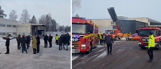 Hundratal fick evakuera lokalerna efter brand i fläktrum