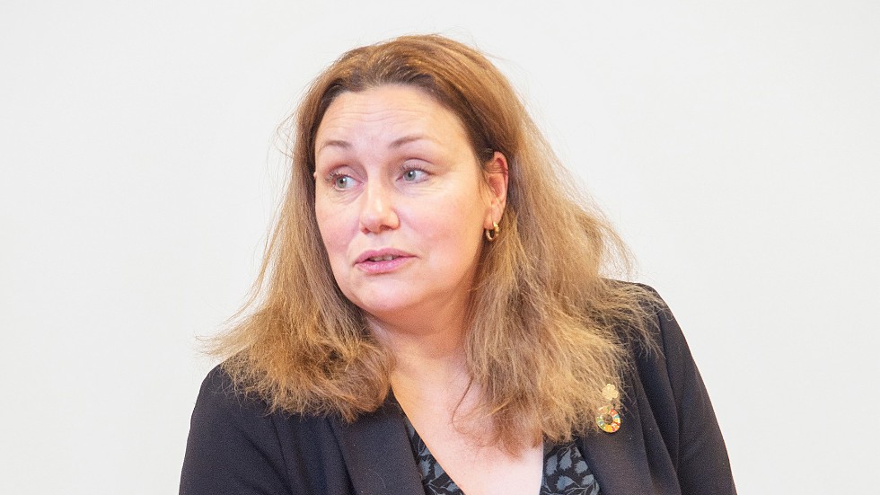 Martina Hallström (C) har inte längre partiets förtroende och får lämna uppdraget som gruppledare.