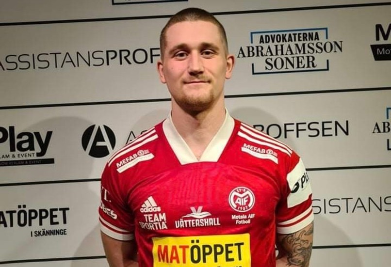 David Ahlberg svarade för ett par makalösa räddningar mot Karlstad. Ändå räckte det inte för att Maif skulle få med sig någon poäng hem. 