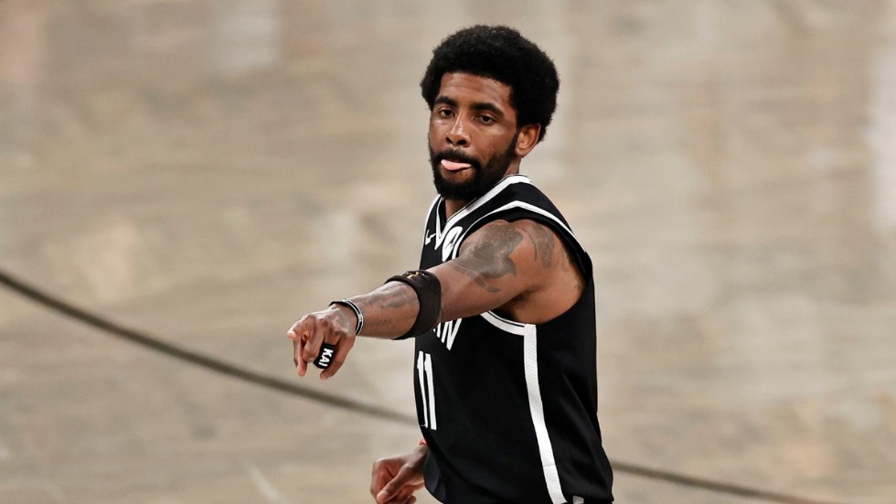 Kyrie Irving får träna med Brooklyn Nets igen. Arkivbild.