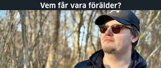 Rickard fick hjälpa mamma betala – när han var 13