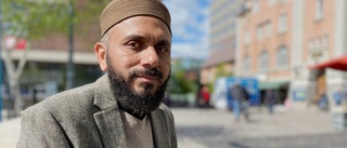 Imamens uppmaning: "Stanna hemma nästa gång"