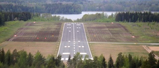 Solpaneler på flygplatsen skulle förstöra området