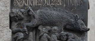 Antisemistisk relief stannar i kyrkan