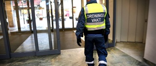 Man blev påhoppad av tre okända personer