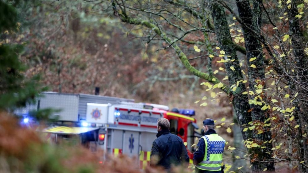 Brand vid asylboende. Folkbladets helgkrönikörer har trots allt en positiv syn på sina medmänniskor.
