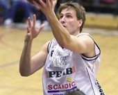 Delfinshowen i basketligan