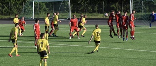 Wow, vilket derby – röda kort och målkavalkad i andra halvlek