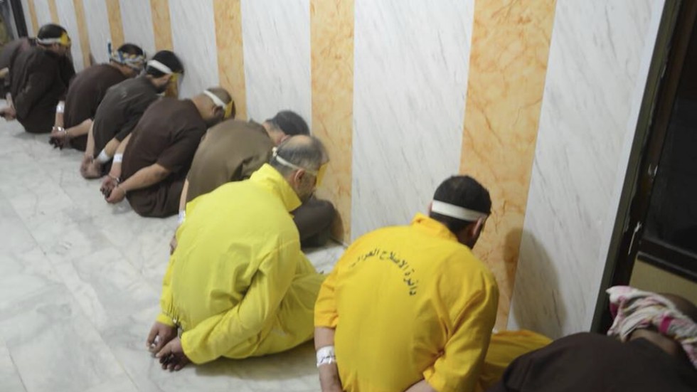 Dödsdömda fångar i Irak, bilden har tillhandahållits av landets inrikesdepartement. Arkivbild.