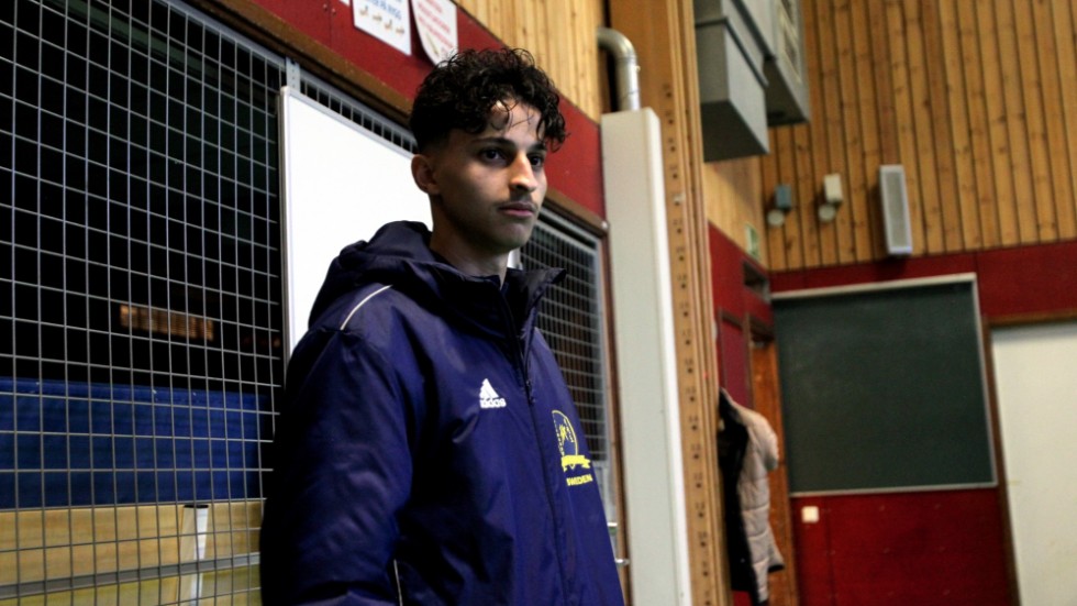 "Jag tycker att media är dåliga på att ta upp när det händer bra saker i Skäggetorp. Ta oss som exempel, vi tar massa medaljer på internationell nivå som jag tycker att det ska skrivas mer om", säger 21-årige Ebrahim Marwan som är en av Sveriges absolut bästa taekwondo-fighters.