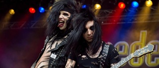 Black Veil Brides: Wretched and divine: The story of the wild ones