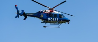 Polisen fick flyga till brottplatsen