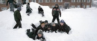 Films skola åter öppen