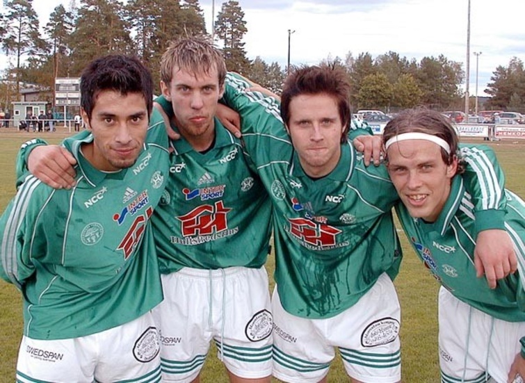 Derbyhjältar. HFK:s målskyttar fr.v: Felipe Moya, Magnus Pihl, Andreas Grahm och Martin Lennström.