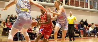 Uppsala basket förlängde segersviten i hemmapremiären