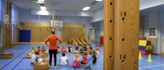 Underkända liftar i kommunala gymnastiksalar