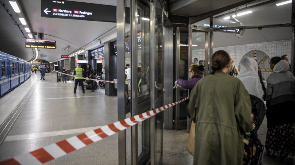 Trängseln i kollektivtrafiken tycks öka. Arkivbild.