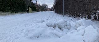 Att sköta trottoarer och gator är kommunens ansvar     